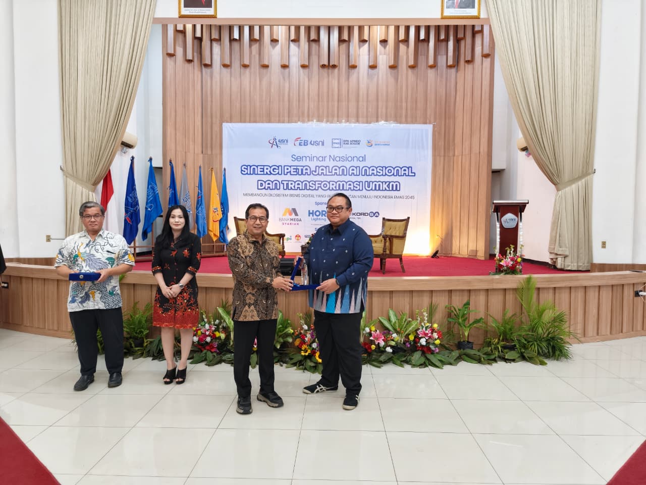 Acara Seminar Nasional DPK APINDO Kabupaten Bogor Kolaborasi dengan Universitas Satya Negara Indonesia (USNI) Kampus A, USNI Pondok Indah Jakarta Selatan